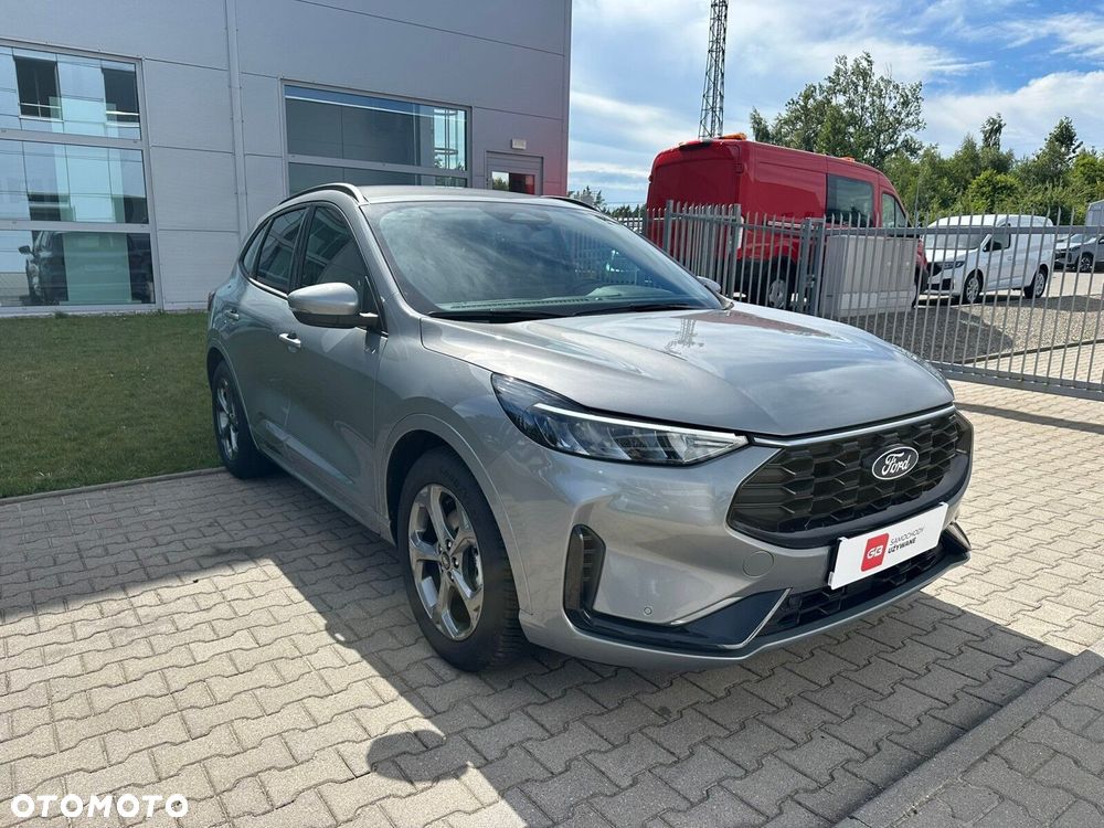 Ford Kuga - 4