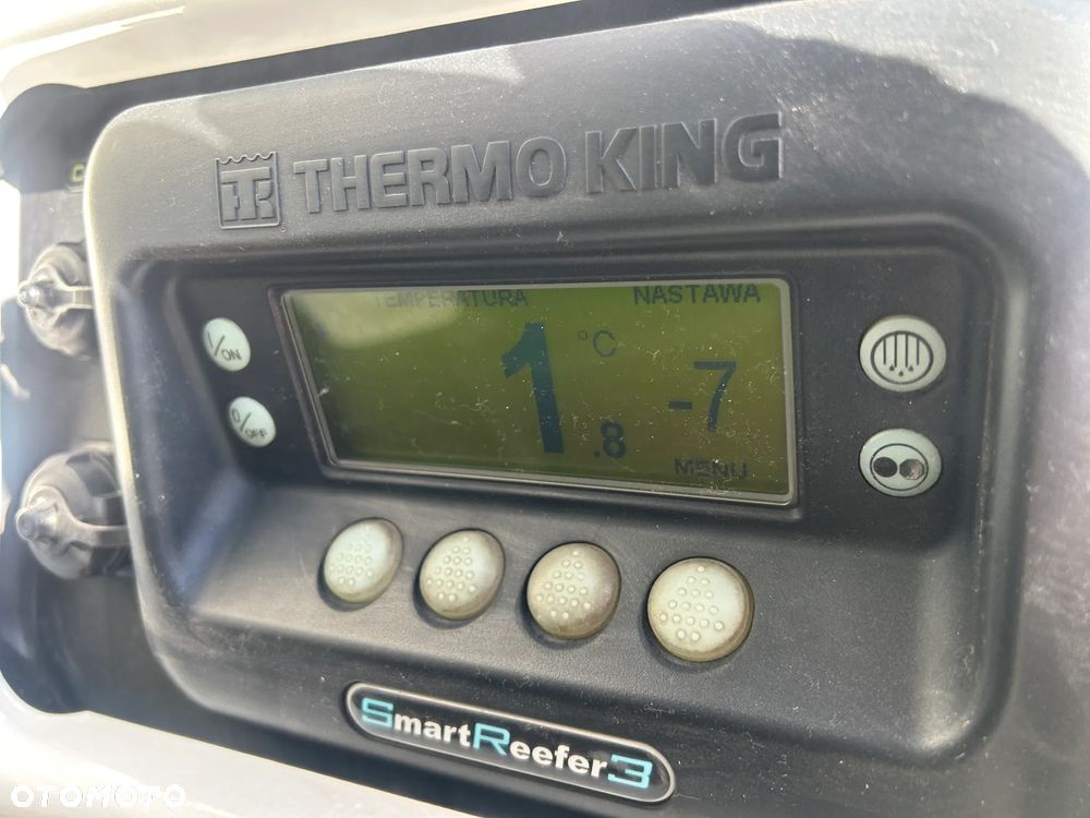 Schmitz Cargobull THERMO KING SLX300 HAKÓWKA / 7 CM GRUBA ŚCIANA / KOSZ PALETOWY / 4 ZAMKI / DIESEL + ELEKTRYK / 2012 ROK !! - 11