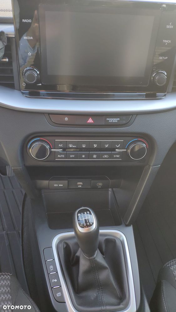 Kia XCeed 1.5 T-GDI M - 11