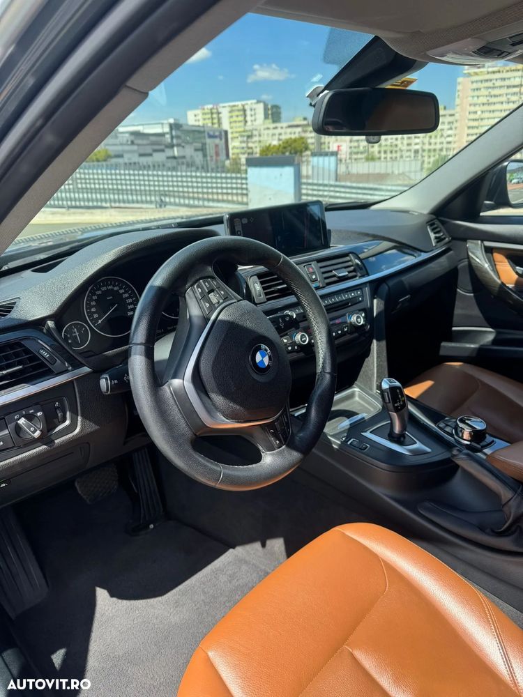 BMW Seria 3 320d Aut. - 7