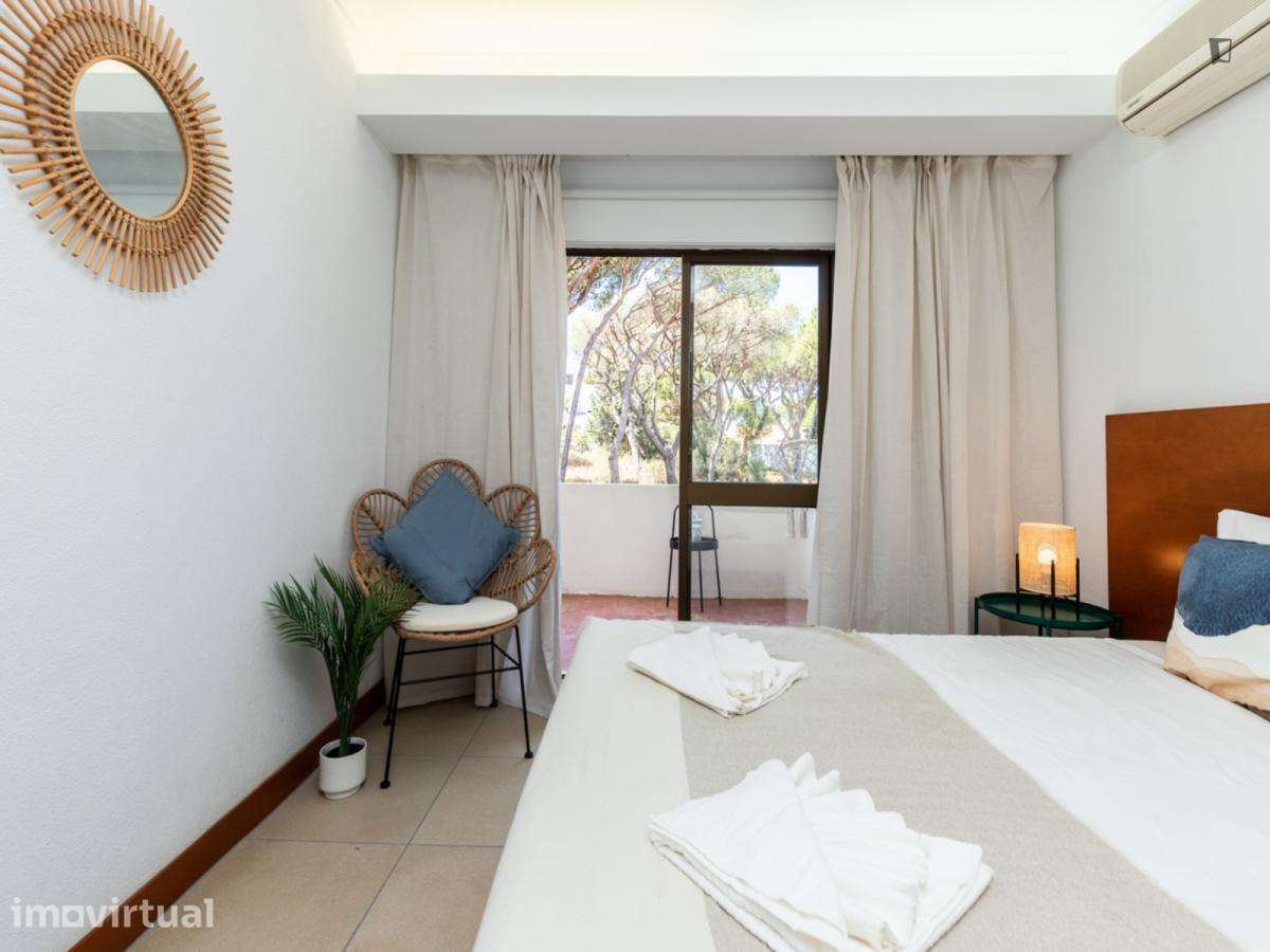 Apartamento com 1 quartos - localizado em Quarteira - Grande imagem: 4/23