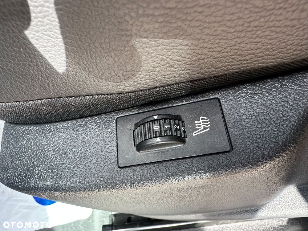 Peugeot 3008 - 19