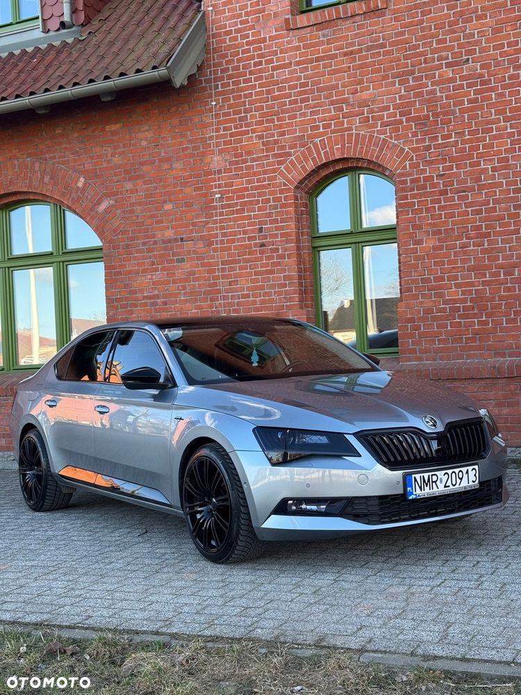 Skoda Superb 2.0 TDI L&K DSG - 10