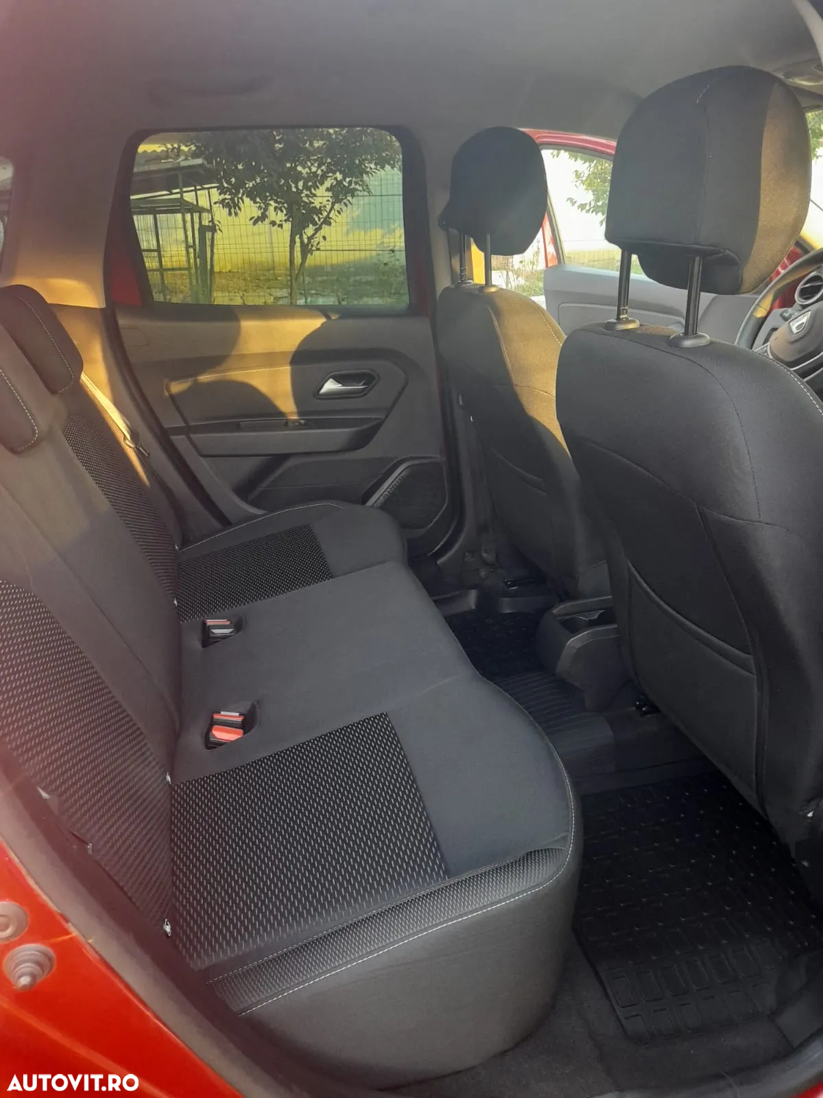 Dacia Duster TCe 100 Comfort - 6