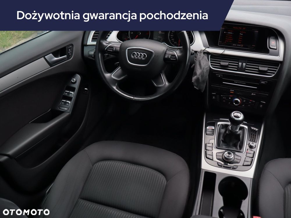 Audi A4 Limousine - 9