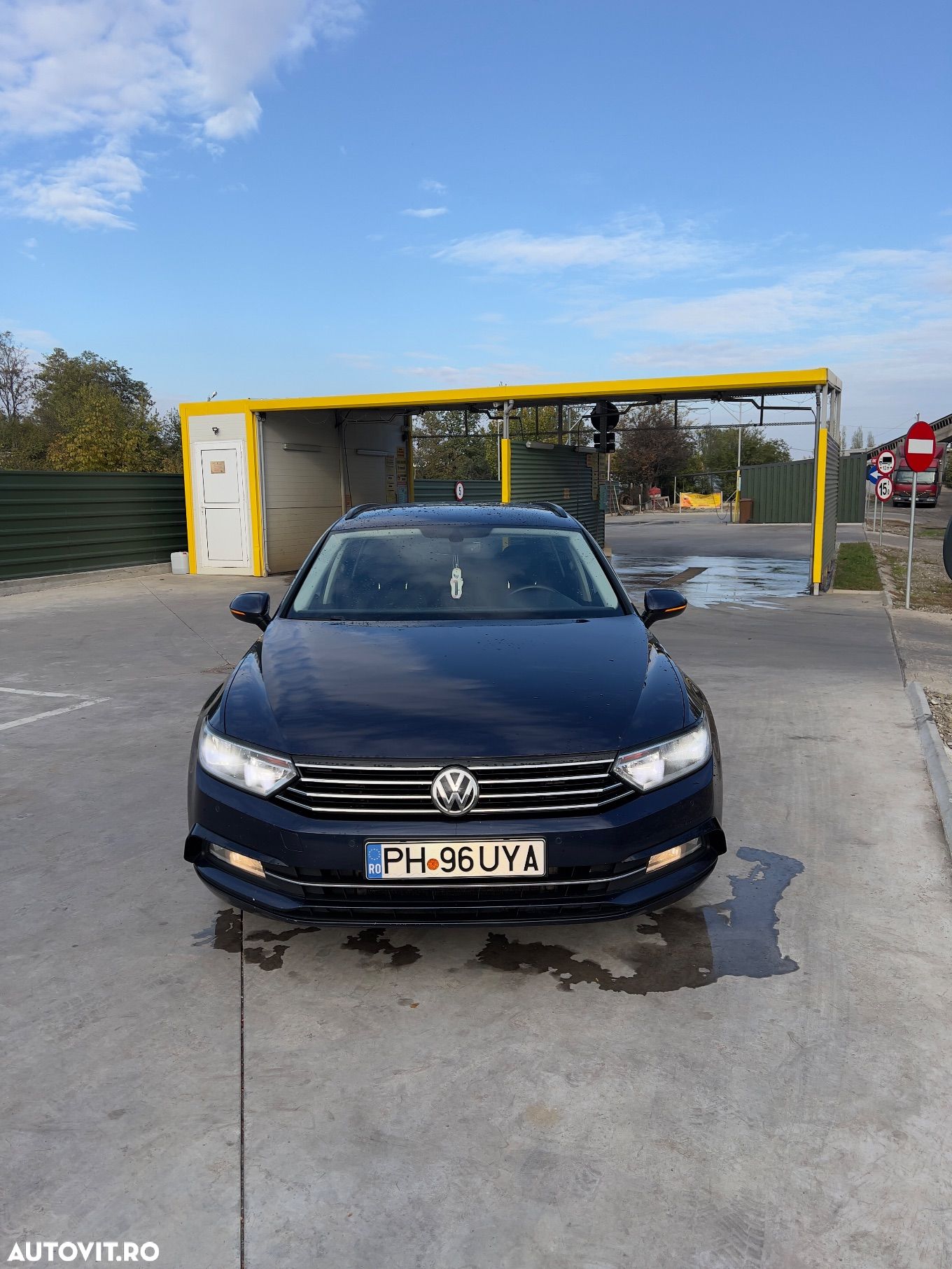 Volkswagen Passat Variant 2.0 TDI DSG (BlueMotion Technology) Comfortline - 1