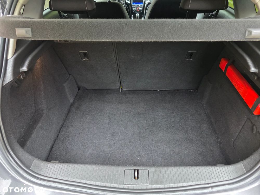 Opel Astra 1.4 Turbo ENERGY - 19