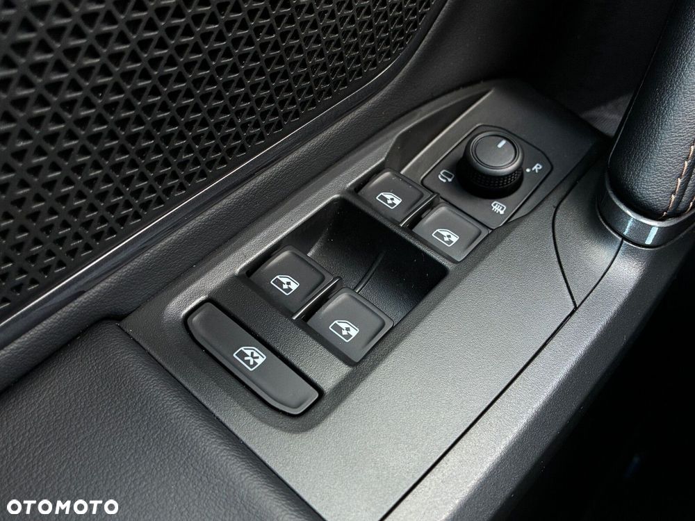 Cupra Formentor 1.5 eTSI mHEV DSG - 30