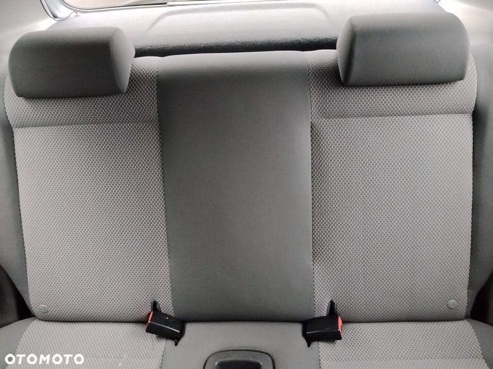 Volkswagen Fox - 14