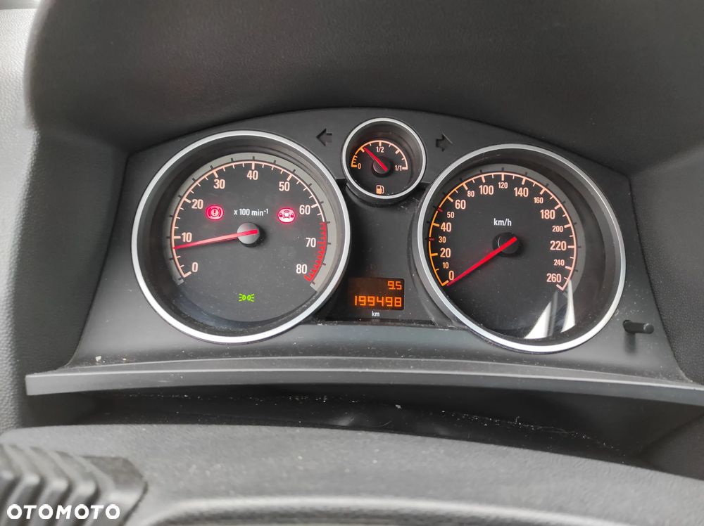 Opel Zafira 1.8 Innovation - 24