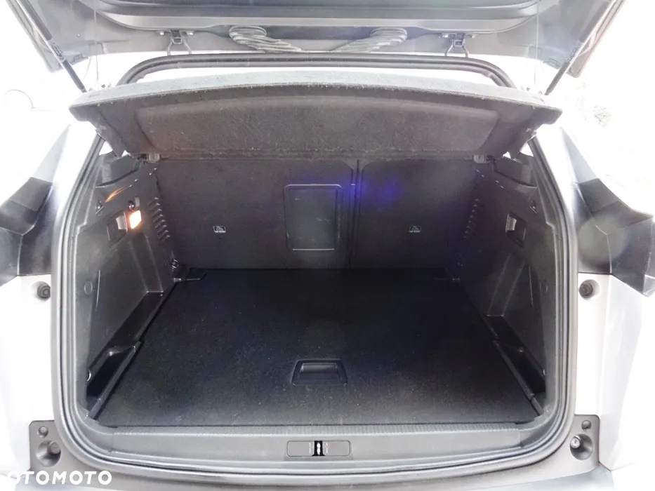 Peugeot 3008 1.5 BlueHDi Active S&S - 9