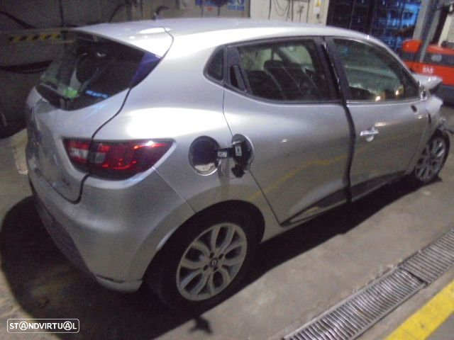 Carro MOT: K9K 608  K9K 6E6 K9K 6D6  CXVEL: DC4015 RENAULT CLIO 4 2017 1.5DCI 90CV 5P CINZA DIESEL - 2