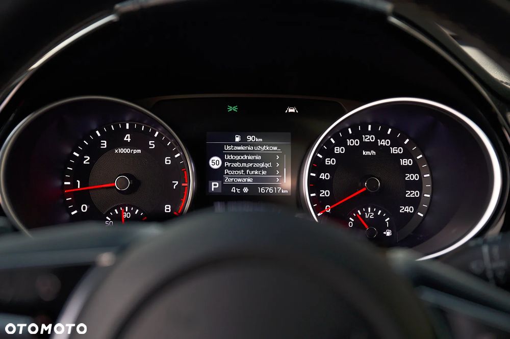 Kia Ceed 1.4 T-GDI DCT OPF GT Line - 29