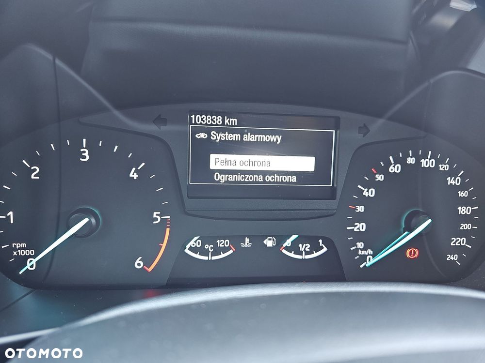Ford Focus - 20