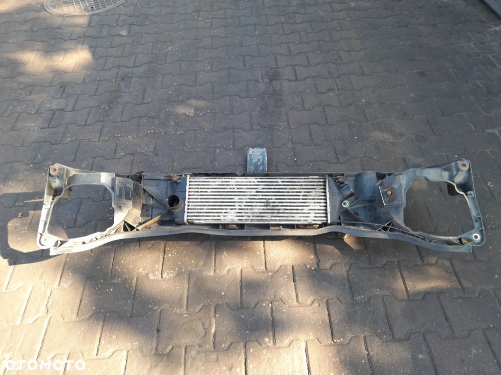 Pas przedni wzmocnienie czołowe RENAULT Trafic II lift 06-14r. 2.5 DCI - 3