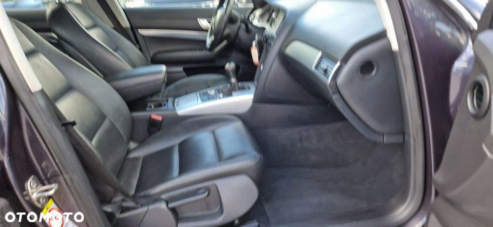 Audi A6 Avant - 33