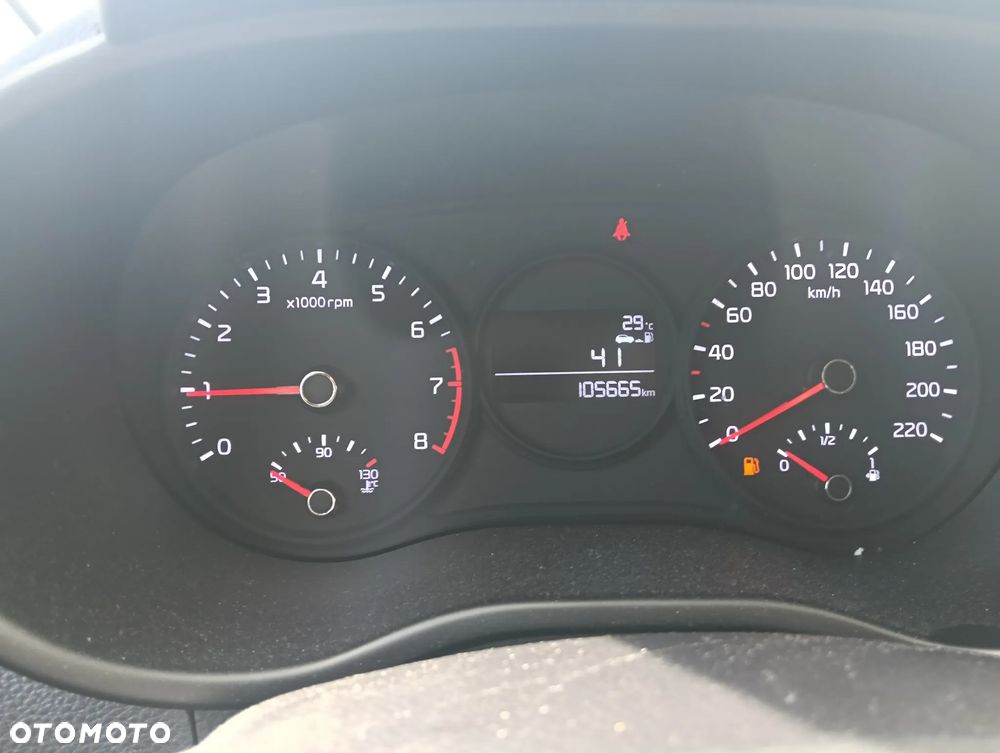 Kia Picanto 1.0 L - 17