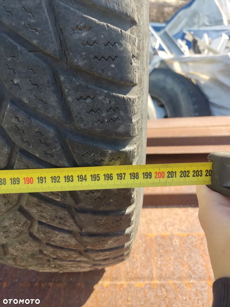 oś z kołami do przyczepki - 2