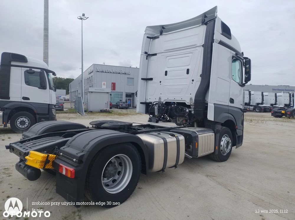 Mercedes-Benz Actros - 4