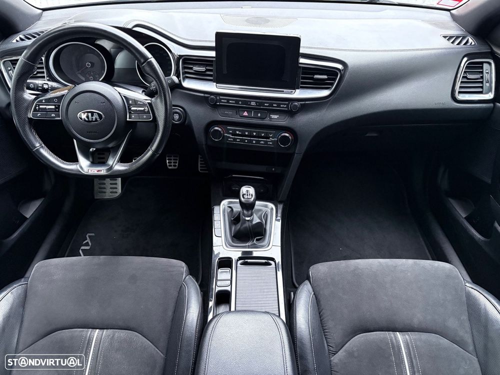 Kia ProCeed 1.4 T-GDI GT Line - 6