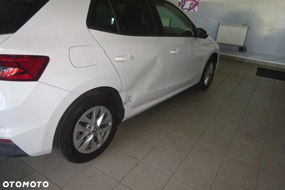 Skoda Fabia 1.0 Ambition - 2
