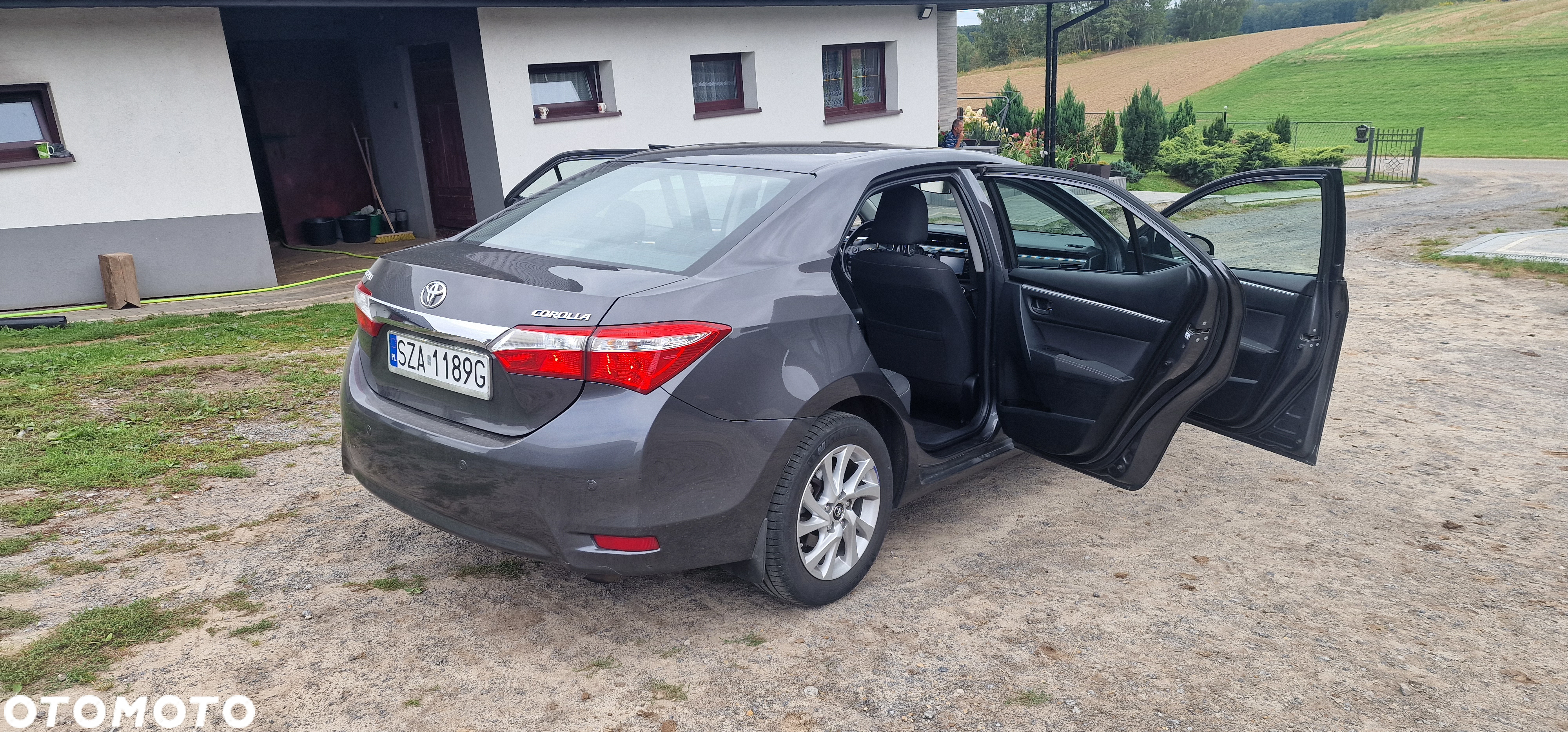 Toyota Corolla 1.6 Premium MS - 5