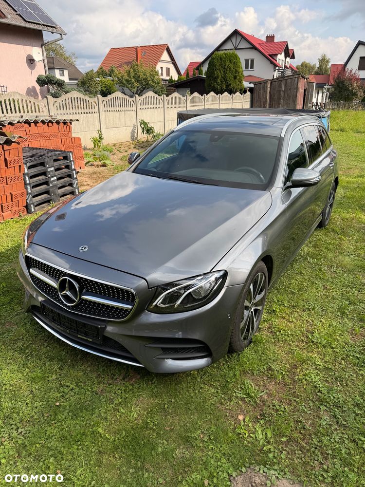 Mercedes-Benz Klasa E 300 d 9G-TRONIC AMG Line - 2