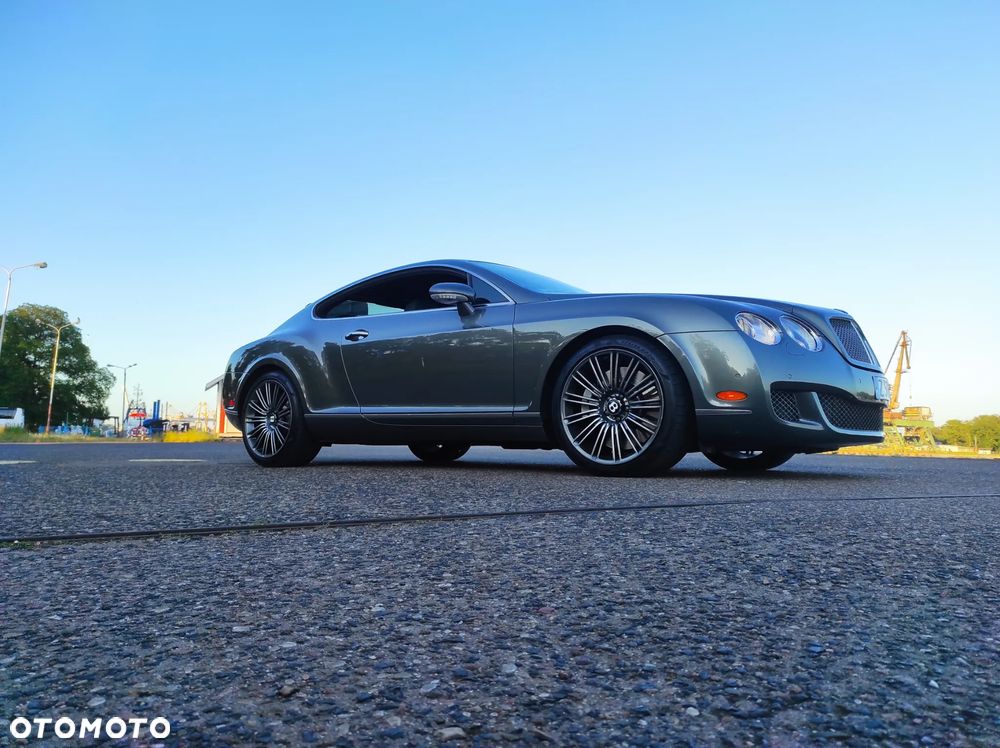 Bentley Continental GT - 4