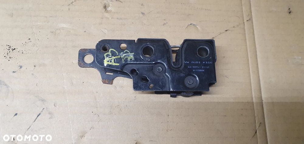 Zamek rygiel maski przód Audi A3 8P 8P0823509C - 1