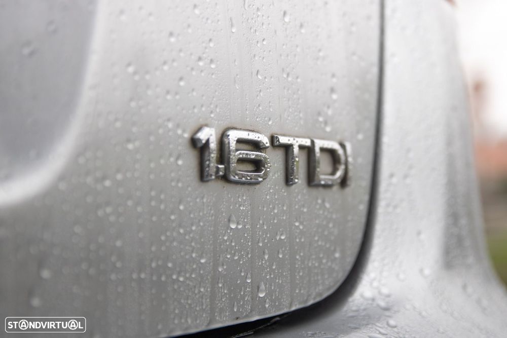 Audi A3 Sportback 1.6 TDI Attraction - 17