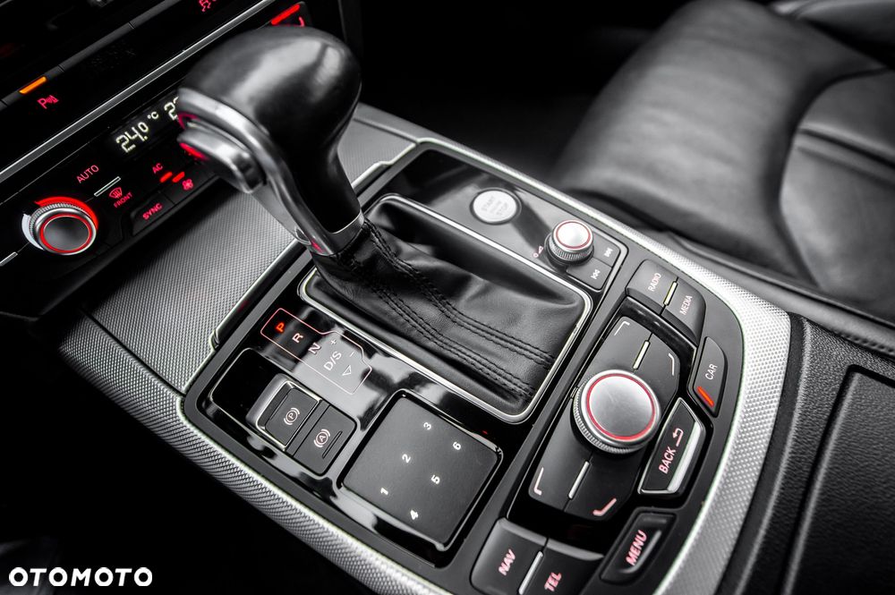 Audi A6 Avant 3.0 TDI DPF quattro S tronic - 28