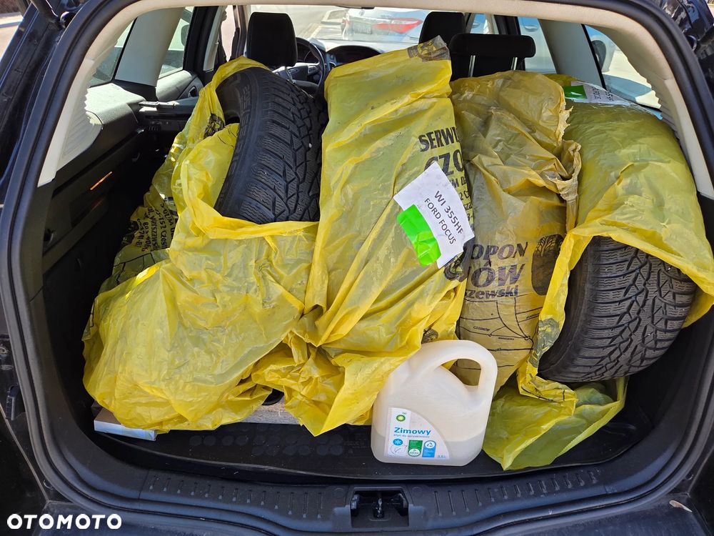 Ford Focus 1.5 EcoBoost Trend ASS - 29