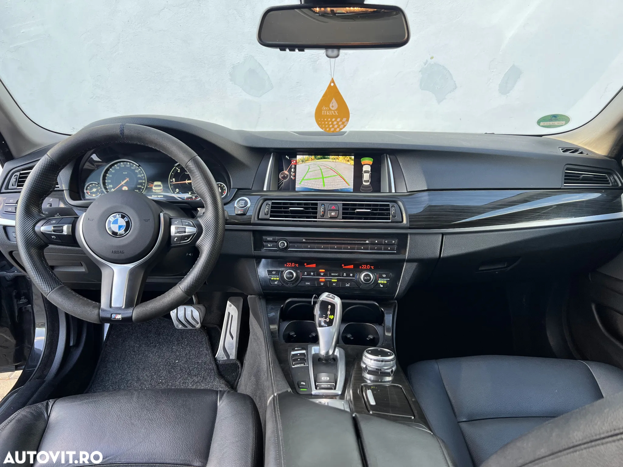 BMW Seria 5 525d Aut. Luxury Line - 8
