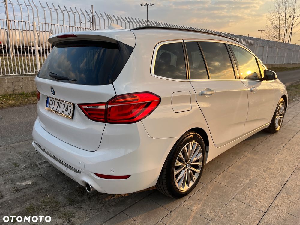 BMW Seria 2 220d xDrive Sport-Aut Luxury Line - 3