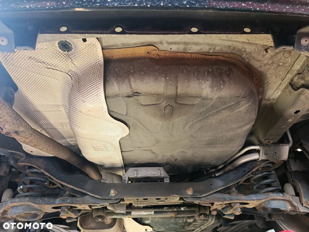 Volvo V50 2.0 - 25
