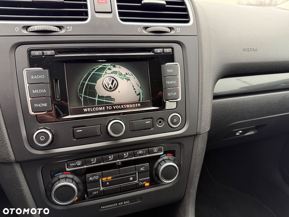 Volkswagen Golf VI 1.6 TDI Comfortline Optimum - 11