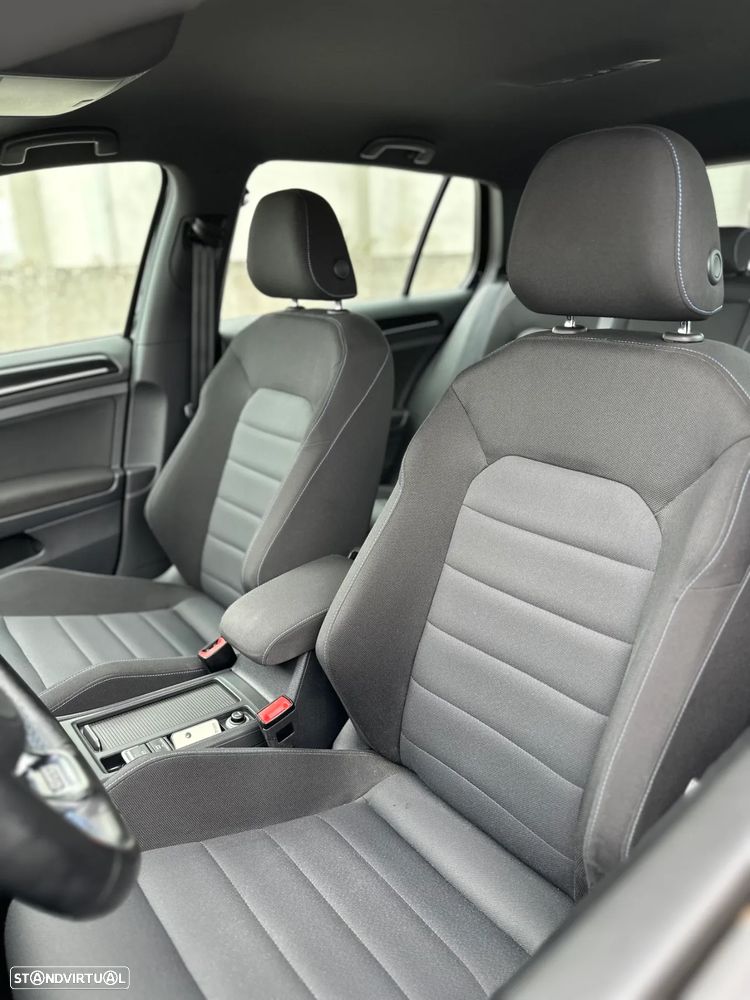 VW Golf - 15