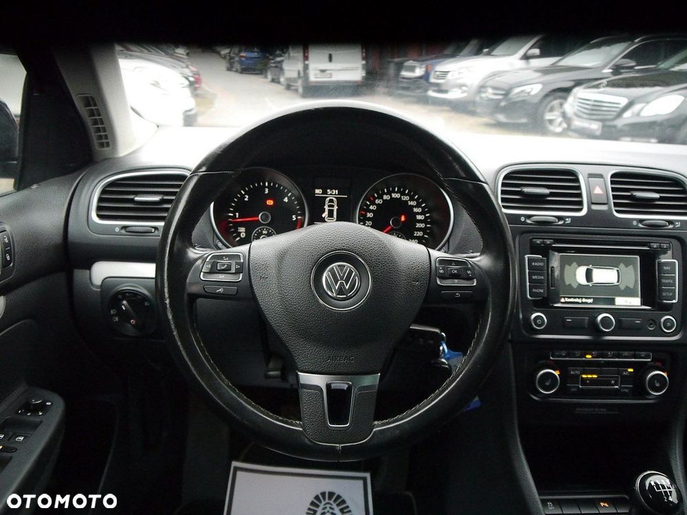 Volkswagen Golf 1.6 TDI DPF BlueMotion Technology MATCH - 15