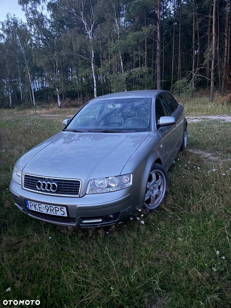 Audi A4 Avant - 1