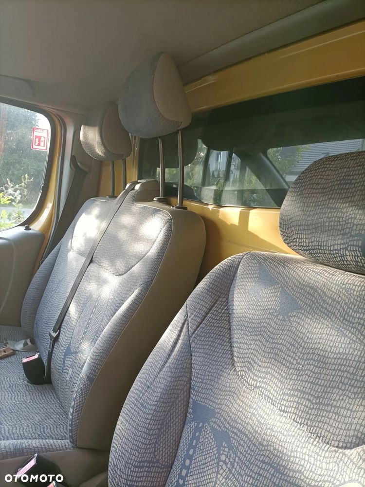 Opel Vivaro - 6