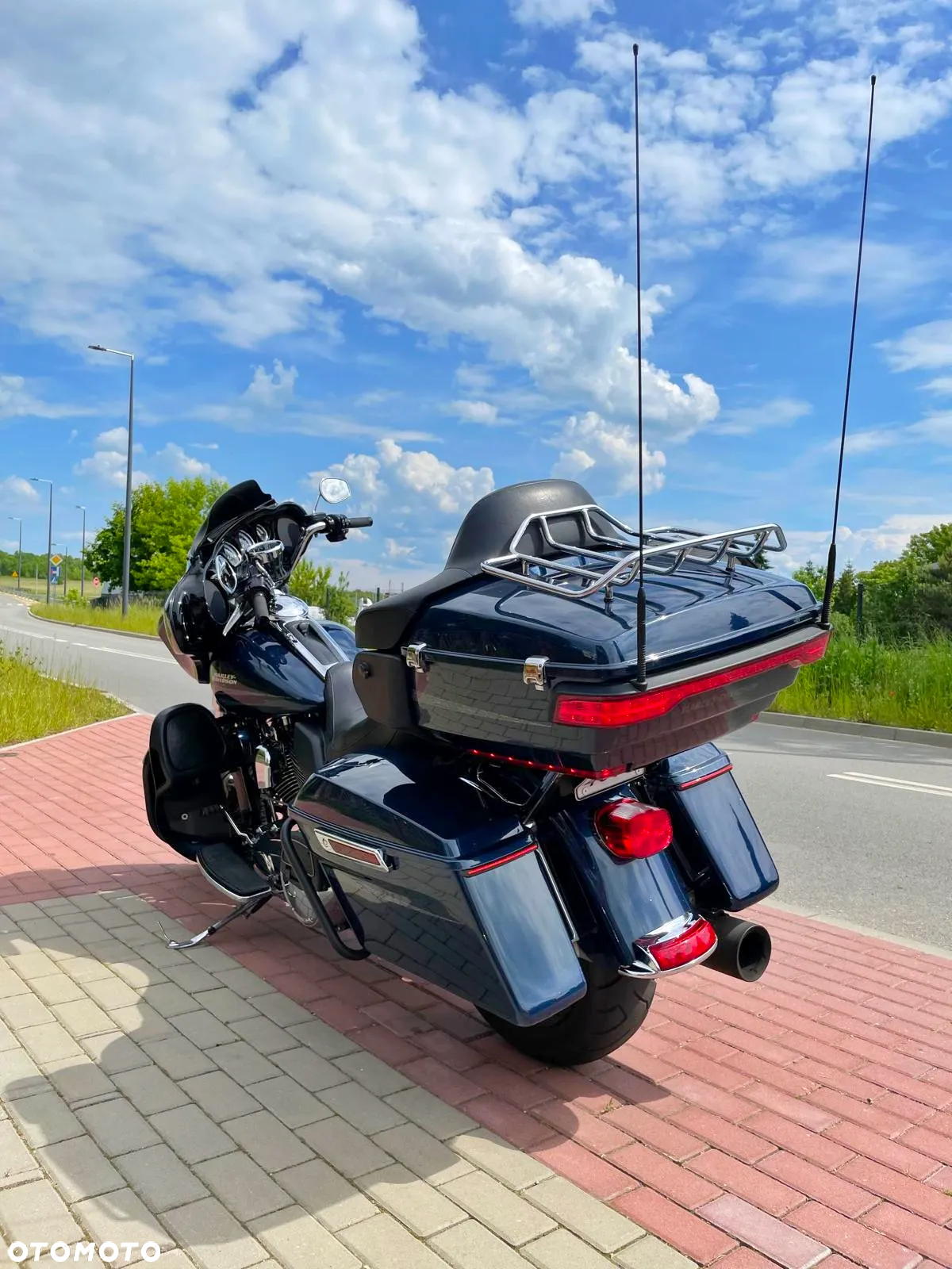 Harley-Davidson FLHTCU Ultra - 5