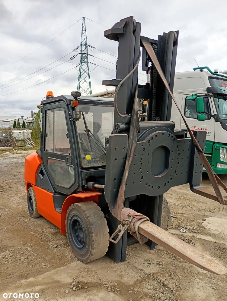 Komatsu FD50AT - 4