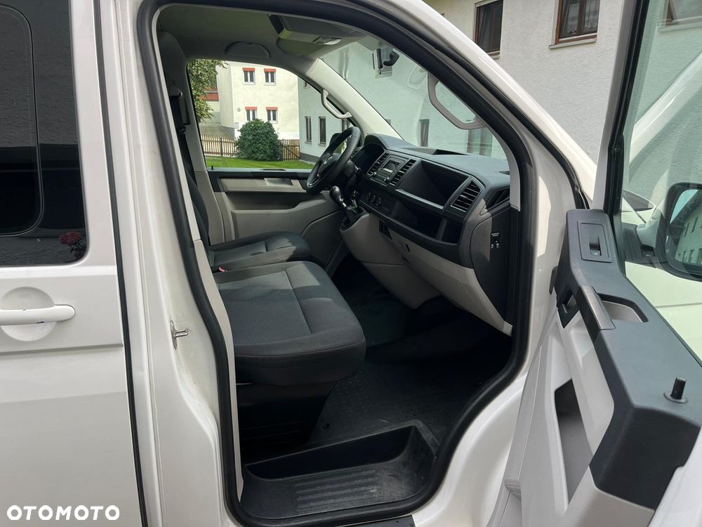 Volkswagen Caravelle 2.0 TDI L2 Comfortline - 8