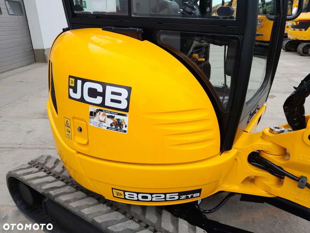 JCB 8025 2018R - 15