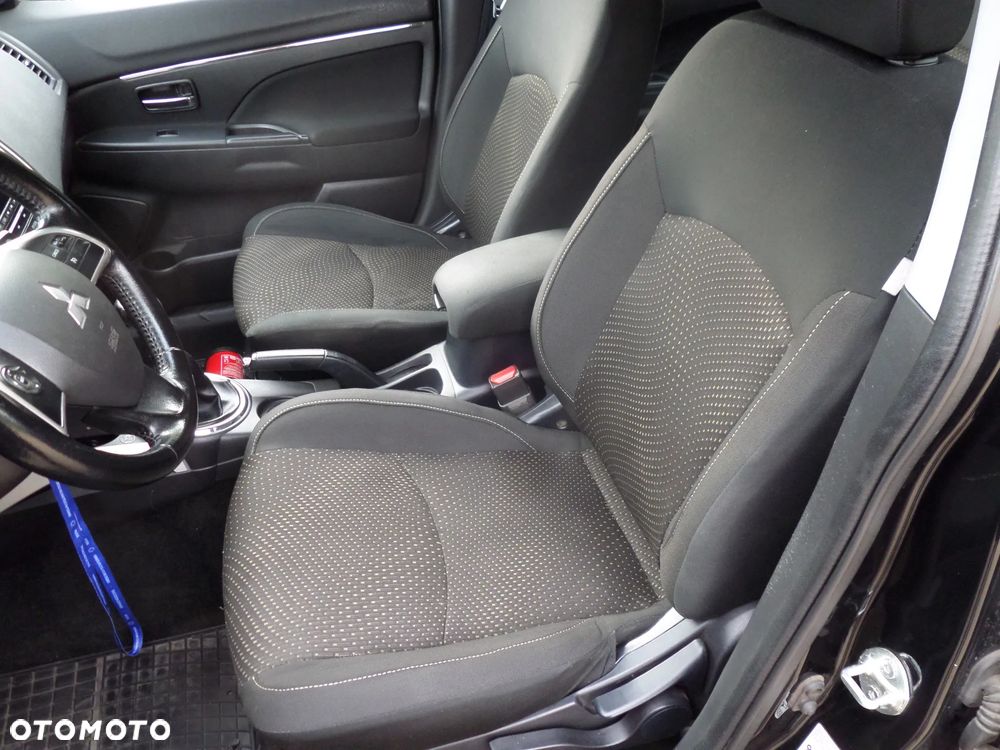 Mitsubishi ASX 1.6 Intense - 12