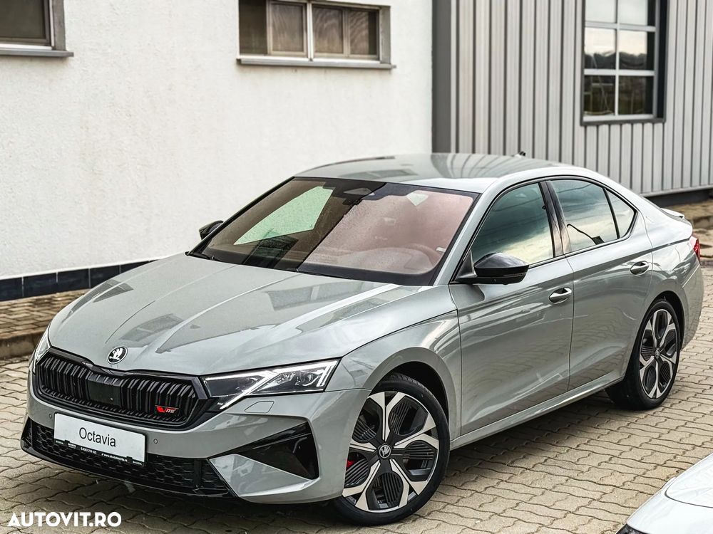 Skoda Octavia 2.0 TSI 265 CP DSG RS - 5