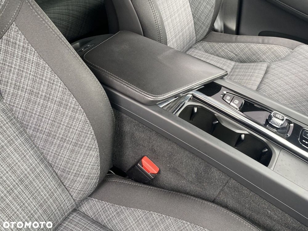 Volvo XC 60 - 16