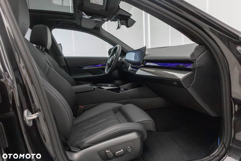 BMW Seria 5 520d xDrive - 19