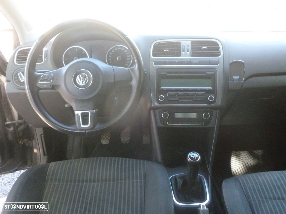 VW Polo 1.6 TDI Highline - 17