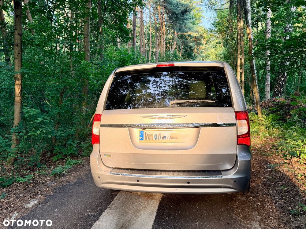 Chrysler Town & Country 3.6 Touring - 5